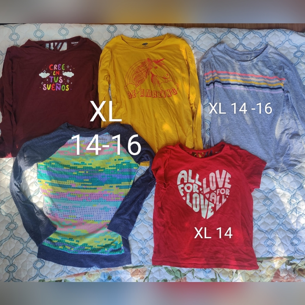 Girl clothes lot